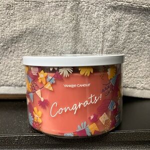 Yankee Candle White Strawberry Bellini 18 oz 3 wick limited edition Congrats